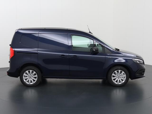 Mercedes-Benz eCitan GB L1 Pro 51 kWh Mercedes-Benz eCitan GB L1 Pro 45 kWh | LED Verlichting | Stoelverwarming | Navigatie | Parkeercamera