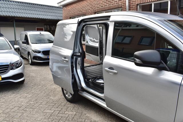 Mercedes-Benz eCitan L1 Pro 51 kWh 2023 | 1100KM | NIEUW Vol opties Fastcharge