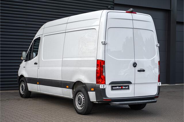 Mercedes-Benz eSprinter eSprinter L2H2 Pakket uitvoering - doorloop
