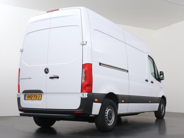 Mercedes-Benz eSprinter | L2 H2 | 55 kWh | STOELVERWARMING | AIRCO | DAB+ RADIO | COMPLETE LAADRUIMTE BETIMMERING | OPSTAP TOT LAADRUIMTE | STOEL - STOEL | COMFORT |