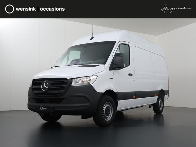 Mercedes-Benz eSprinter 314 L2 H2 PRO | 56 kWh | 100% elektrisch | 2000kg Trekhaak | 115Kw/u DC Snelladen | Smartphone integratie pakket | Carplay | Camera |