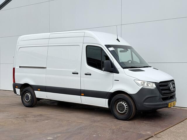 Mercedes-Benz eSprinter 312 - Binnenkort verwacht! L2H2 100% Elektrisch 55kWh 168km WLTP 80kw Snelladen Climate Control Camera Stoelverwarming