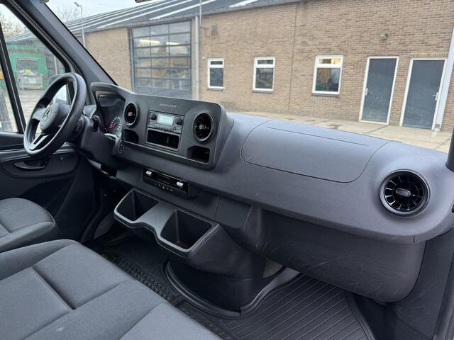 Mercedes-Benz eSprinter eSprinter 312 L2H2 100% Elektrisch 55kWh 168km WLTP 80kw Snelladen Climate Control Camera Stoelverwarming Laadkabel