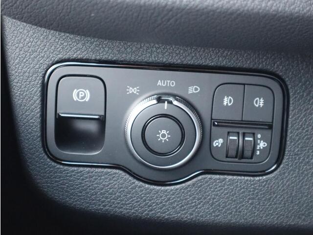 Mercedes-Benz eSprinter 320 L2 Pro 81kWh