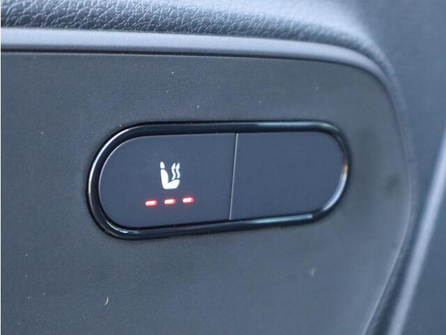 Mercedes-Benz eSprinter 320 L2 Pro 81kWh TREKHAAK BEGRENZER 120KM/H