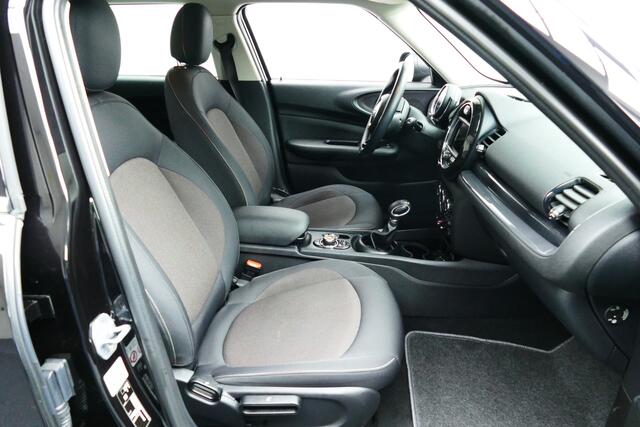 Mini CLUBMAN Mini 1.5 One Business Bj11-2017 67.000km. Navi, Clima, Cruise, 16"LM Velgen