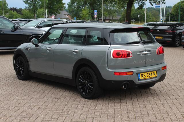 Mini CLUBMAN Mini 1.5 One Salt Business / Navigatie / Parkeerhulp achter / 16'' / LED Koplampen / Cruise Control