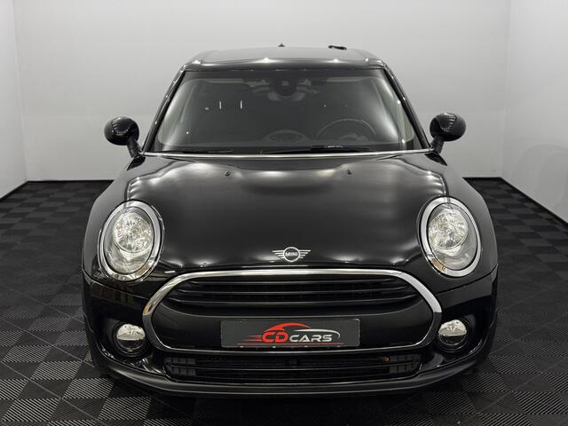 Mini CLUBMAN Mini 1.5 One Pepper Business Clima, Navi, Parkeersensoren, Stoelverwarming, Cruise control, A start stop, Clima