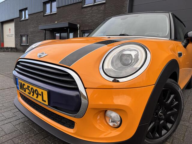 Mini COOPER Mini 1.5 Pepper Business | 1E EIGENAAR | 12MND GARANTIE | AUTOMAAT | NAVI |