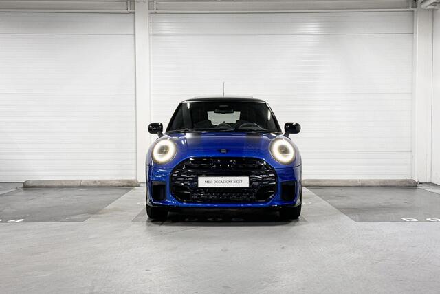 Mini COOPER C | John Cooper Works Uitvoering | Pakket M | 18" John Cooper Works Lap Spoke two-tone