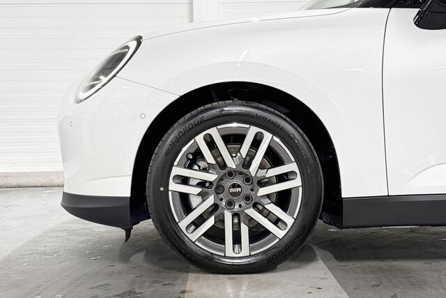 Mini COOPER E | Classic Uitvoering | Pakket L | 17" Parallel Spoke two-tone