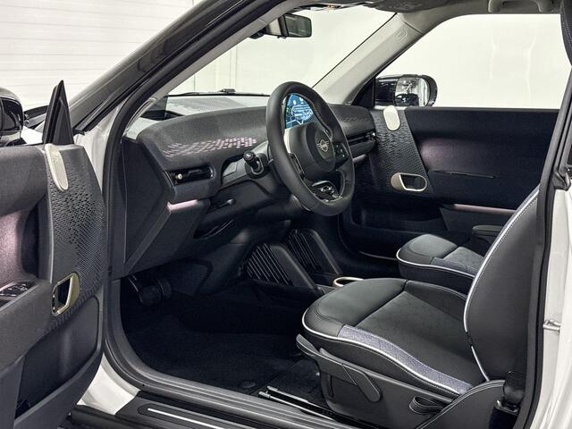 Mini COOPER E | Classic Uitvoering | Pakket L | 17" Parallel Spoke two-tone