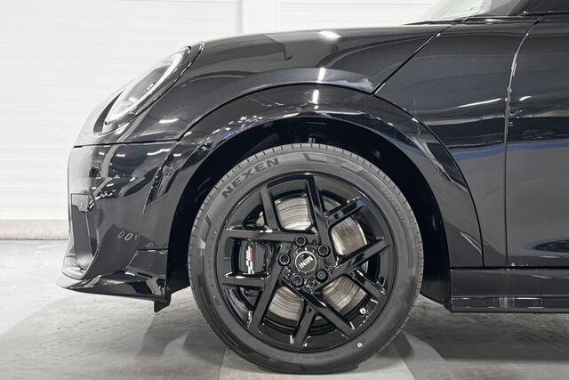 Mini COOPER C | John Cooper Works Uitvoering | Pakket M | 17" John Cooper Works Sprint Spoke Black