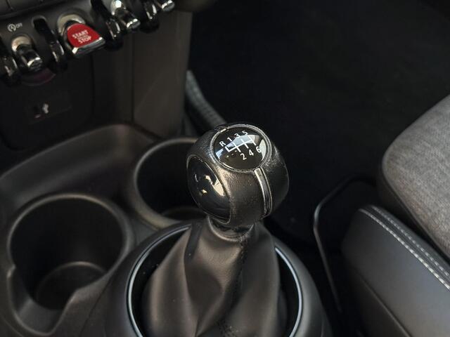 Mini COOPER 1.5 Chili | Sportstoel | LED| Comfort Access | Apple CarPlay | MINI Visual Boost