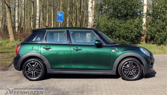 Mini COOPER Mini 1.5 Business | 2016 | Navi | Leuke auto!