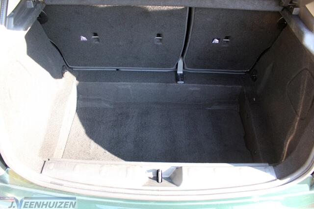 Mini COOPER Mini 1.5 Business | 2016 | Navi | Leuke auto!