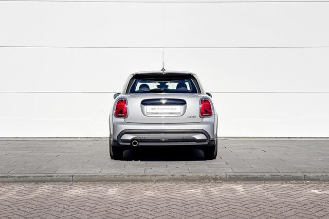 Mini COOPER 5-deurs Essential