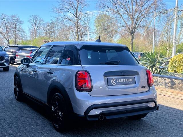 Mini COOPER ONE 5-DRS Automaat Roof top Grey