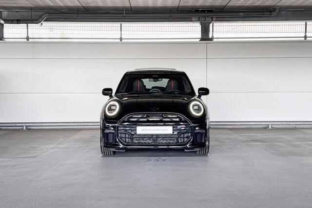 Mini COOPER 5-deurs 1.5 Cooper C John Cooper Works XL | Glazen panoramadak | Pakket XL