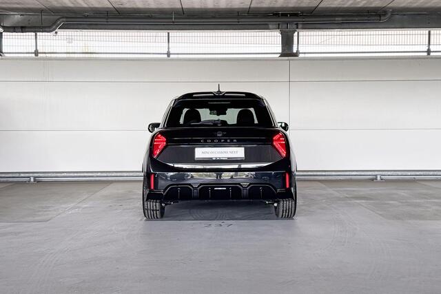 Mini COOPER 5-deurs 1.5 Cooper C John Cooper Works XL | Glazen panoramadak | Pakket XL