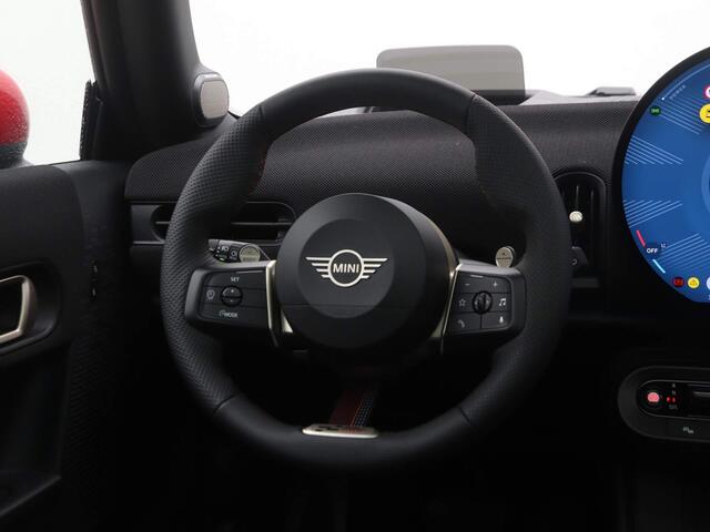 Mini COOPER John Cooper Works Pakket XL | Driving Assistent Professional | Stoelverwarming | Comfort Access | Achteruitrijcamera | Massagefunctie |