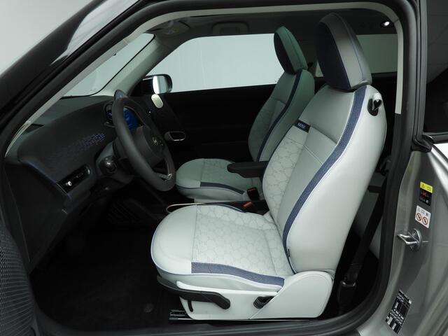 Mini COOPER 3-deurs E Classic Trim / Pakket L / Harman-Kardon / Panoramadak / Getint glas / Park assist / Head-up / Alu wielen 18 inch