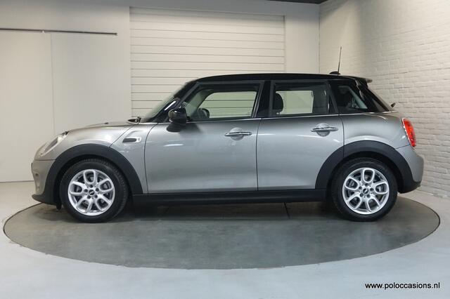 Mini COOPER Mini 1.5 Automaat | Carplay | Dealerauto | Eerste Eigenaar