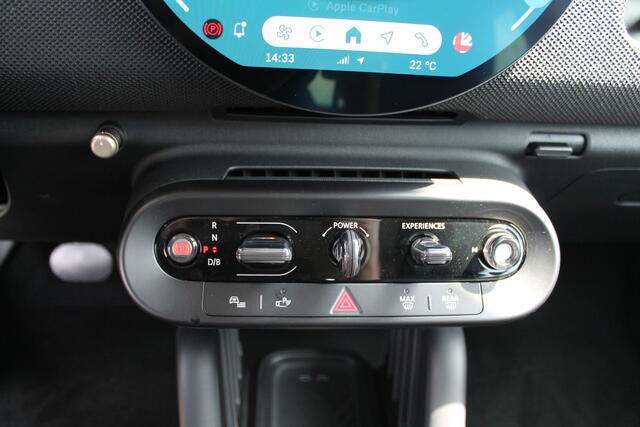 Mini COOPER Hatchback E Classic / LED / Head-Up / Parking Assistant / Comfort Access / Driving Assistant