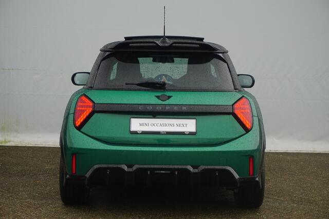 Mini COOPER 3-Deurs C / John Cooper Works Uitvoering / Pakket M / 17'' LM Velgen /