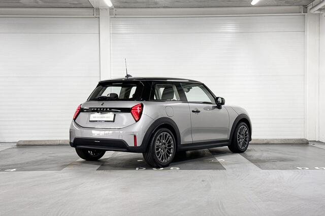 Mini COOPER 3-deurs C | Classic Uitvoering | Pakket S | 17" U-Spoke Grey
