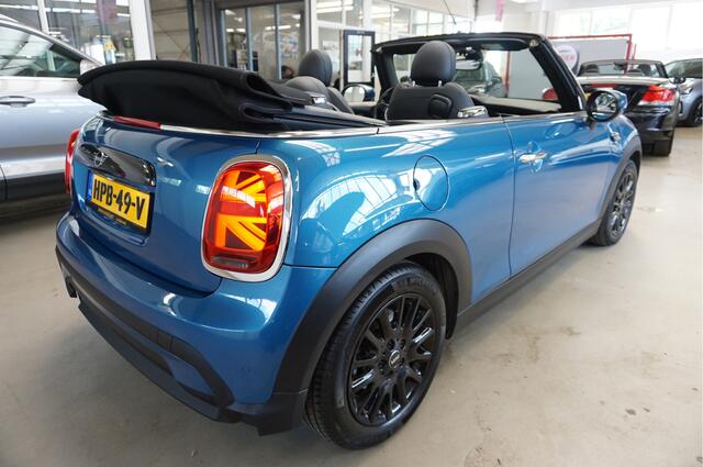 Mini COOPER Mini Cabrio 1.5 Maximized Navi Stoelverw. Camera DAB Blis