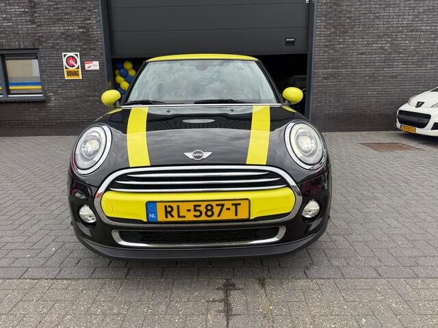 Mini COOPER Mini 1.5 Chili | AUTOMAAT | 12MND GARANTIE | PANO DAK | LEDER | NAVI | CRUISE |