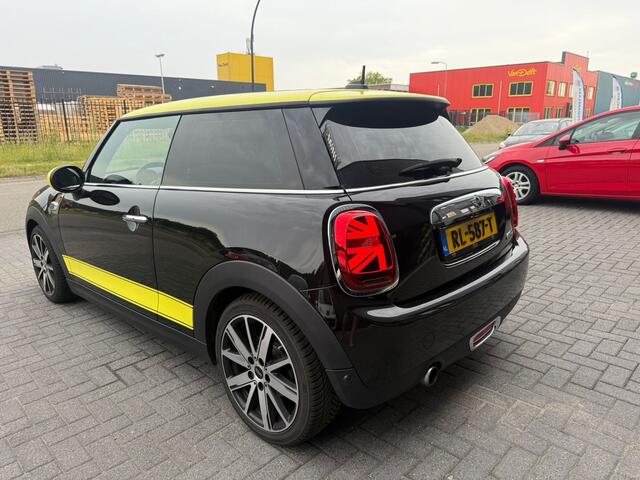 Mini COOPER Mini 1.5 Chili | AUTOMAAT | 12MND GARANTIE | PANO DAK | LEDER | NAVI | CRUISE |