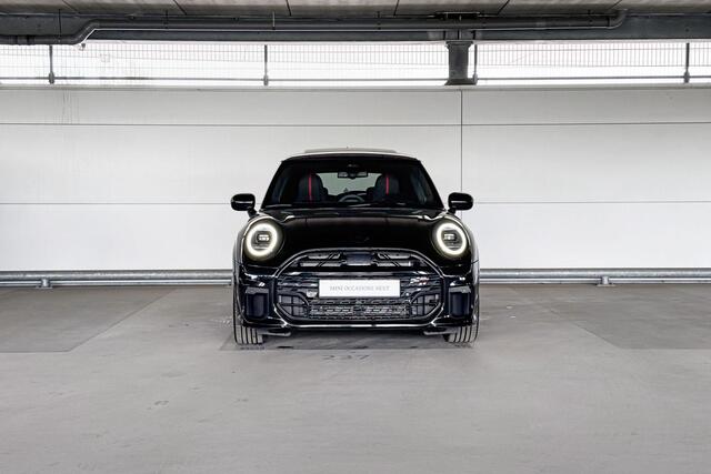 Mini COOPER 3-deurs 1.5 Cooper C John Cooper Works M | Pakket M | Dak in carrosseriekleur