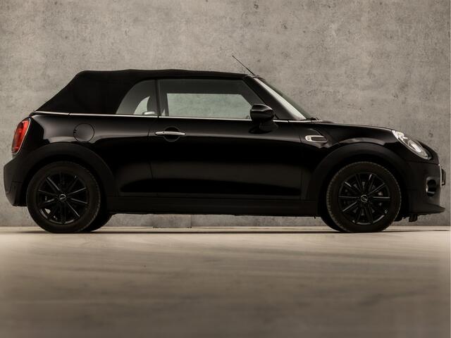Mini COOPER Mini Cabrio 1.5 Black Sport Automaat (NAVIGATIE, LED KOPLAMPEN, CLIMATE, CRUISE, SPORTSTOELEN, PARKEERSENSOREN, ARMSTEUN, NIEUWSTAAT)