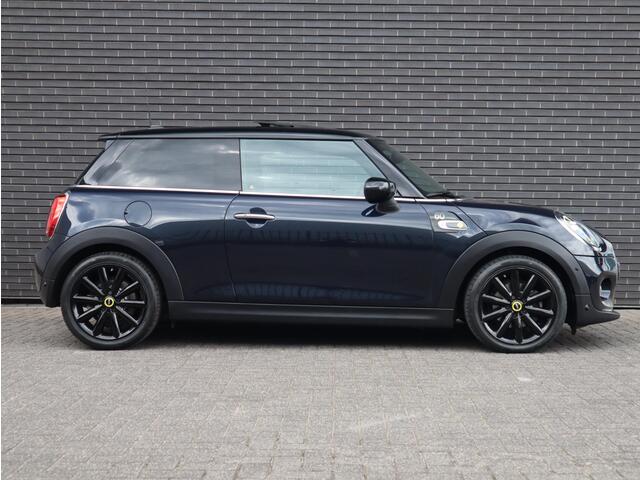 Mini COOPER 1.5 60 Years Edition Harman/Kardon | Head Up | Panoramadak |