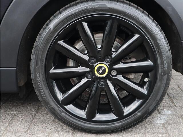 Mini COOPER 1.5 60 Years Edition Harman/Kardon | Head Up | Panoramadak |