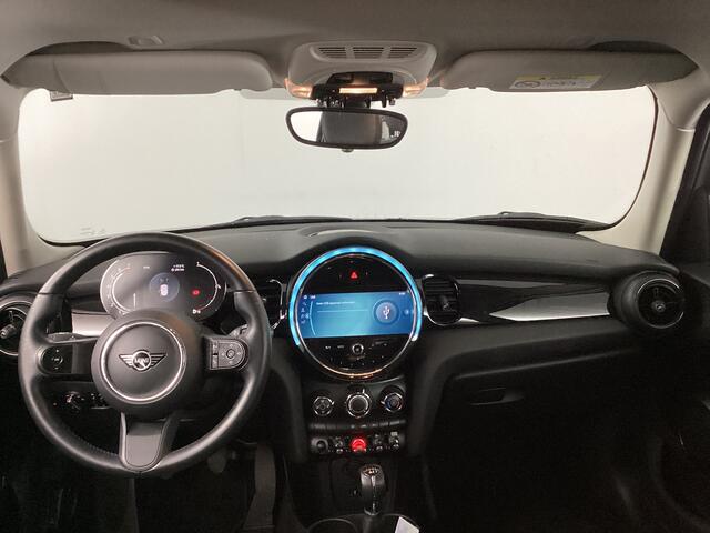 Mini COOPER Mini 1.5 Business Edition | Black style | PDC | Clima |