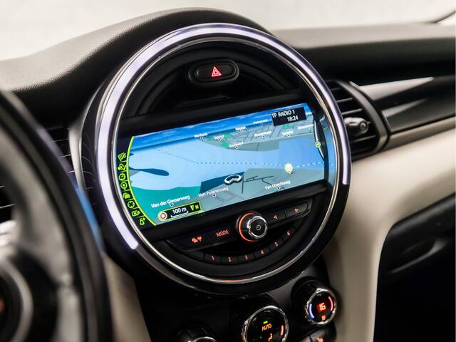Mini COOPER Mini 1.5 Chili Automaat (5 DEURS, DEALER ONDERHOUDEN, GROOT NAVI, LEDER, CLIMATE, STOELVERWARMING, SPORTSTOELEN, LED KOPLAMPEN, CRUISE, KEYLESS, NIEUWSTAAT)