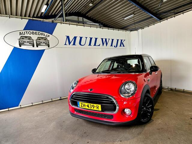 Mini COOPER 1.5 Cooper Business Edition / Automaat / Navi / NL Auto
