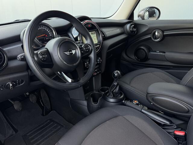 Mini COOPER Mini 1.5 Business Navi/Bluetooth/Cruise/17inch.