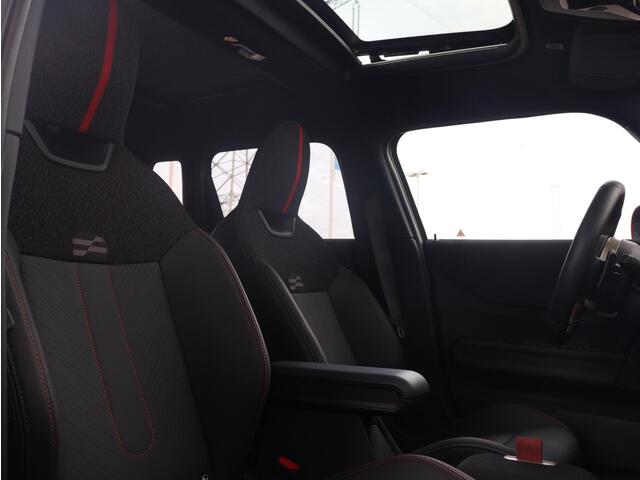 Mini COOPER Mini 1.5 C John Cooper Works M Panoramadak/ Stoelverwarming/ Stuurwielverwarming/ Comfort Access/ Head-Up