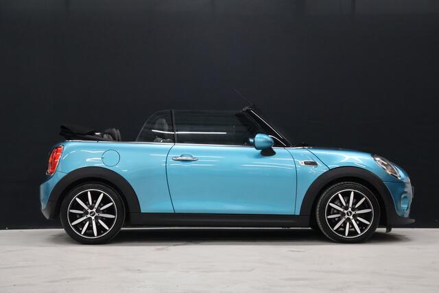 Mini COOPER Mini Cabrio 1.5 Chili Serious Business [STOELVERWARMING, PARKEERSENSOREN, HALF LEDER/STOF, BLUETOOTH, CRUISE CONTROL, AIRCO, NIEUWSTAAT]