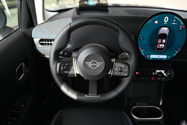 Mini COOPER Hatchback C Automaat / Classic / Pakket S / 17 inch U-Spoke grey