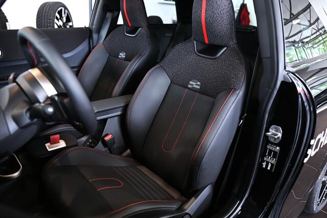 Mini COOPER Hatchback C Automaat / John Cooper Works / Pakket M / 18" JCW Lap Spoke 2-tone