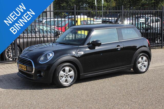 Mini COOPER Mini 1.5 Navigatie, 136PK!