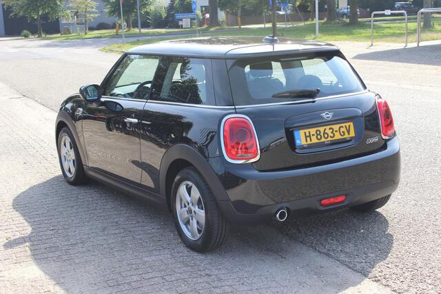 Mini COOPER Mini 1.5 Navigatie, 136PK!