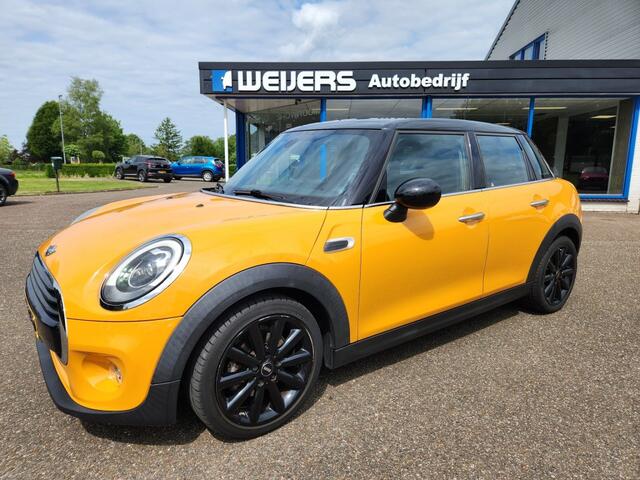 Mini COOPER 1.5 Cooper Chili Business 5drs , Clima, Navi, Cruise,