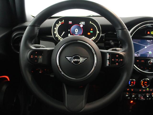 Mini COOPER Mini 1.5 Camden Edition | Panoramadak | Premium Plus | Navi |*