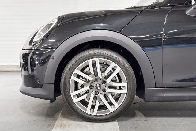 Mini COOPER C | Classic Uitvoering | Pakket M | Panorama dak | 17 inch Parallel Spoke 2-tone